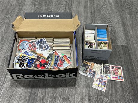 2 BOXES OF NHL CARDS INCLUDING 1980s OPC CARDS