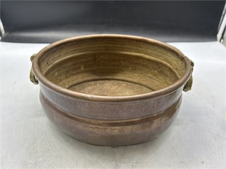 VERY EARLY COPPER POT (11”x 4.5”)