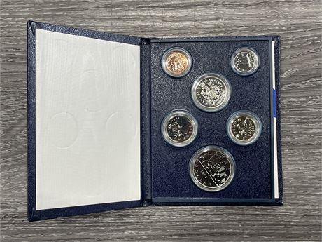 ROYAL CANADIAN MINT 1982 UNCIRCULATED COIN SET