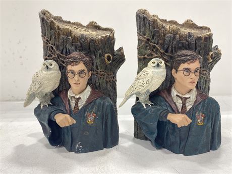 HARRY POTTER BOOKENDS (7”)