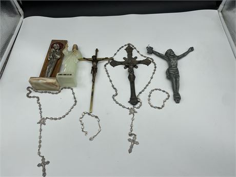 LOT OF VINTAGE RELIGIOUS ITEMS