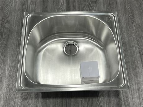 (NEW) STAINLESS STEEL SINK 24”x21.5”
