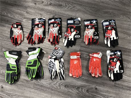 12 PAIRS OF SMALL MOTOCROSS GLOVES