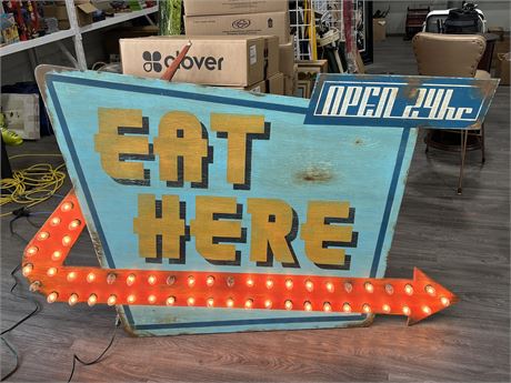 6’x4’ VINTAGE STYLE LIGHT UP RESTAURANT “EAT HERE” WOODEN SIGN