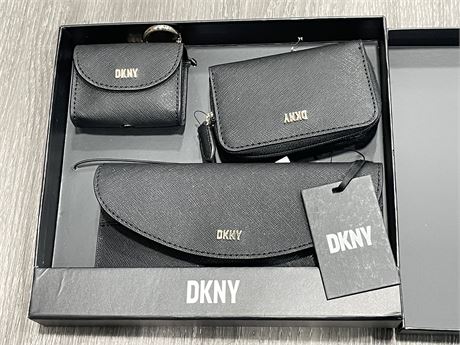 (NEW IN BOX) DKNY BRYANT 3 IN 1 BLACK PURSE BOX SET