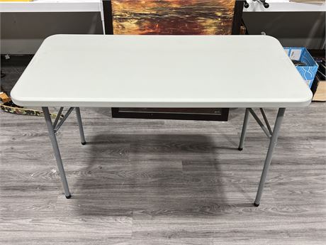 STAPLES COLLAPSABLE TABLE (4FT long)