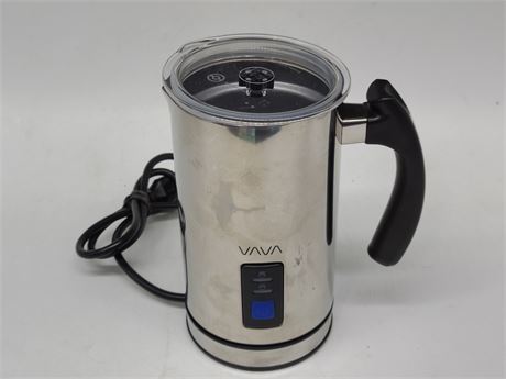 MILK FROTHER LIKE NEW VAVA W/ BASS + LID WORKING