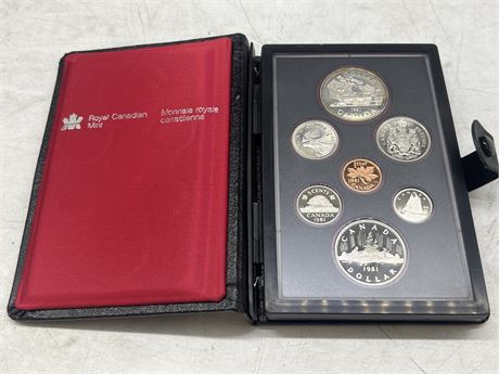 1981 RCM UNCIRCULATED DOUBLE DOLLAR SILVER SET