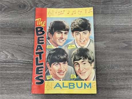 RARE 1964 NEVER USED THE BEATLES ALBUM SCRAP BOOK - EXCELLENT COND