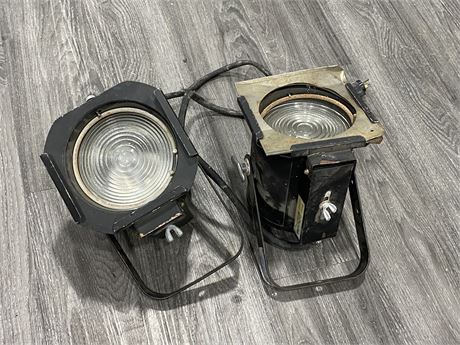 PAIR OF VINTAGE STAGE-LIGHTS