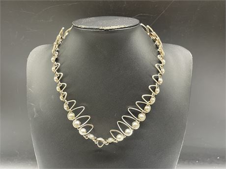 BEAUTIFUL STERLING NECKLACE