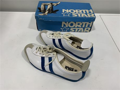 PAIR OF VINTAGE NORTH STAR RUNNERS (size 10.5)