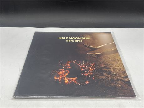 HALF MOON RUN - DARK EYES - NEAR MINT (NM)