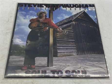 1985 CANADIAN ORIGINAL PRESS STEVIE RAY VAUGHAN AND DOUBLE TROUBLE - EXCELLENT