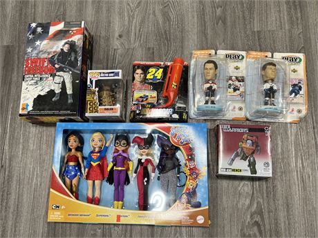 LOT OF IN BOX COLLECTABLES