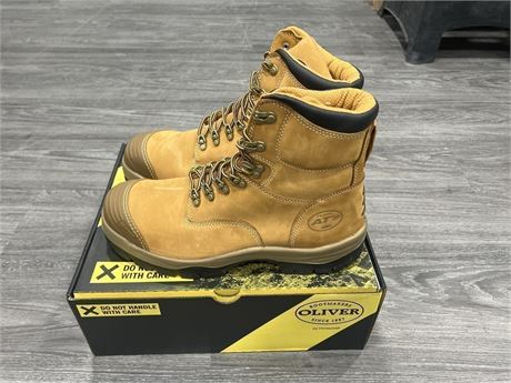 BRAND NEW STEEL TOE OLIVER BRAND WORK BOOTS - SIZE 9 - SPECS IN PHOTOS