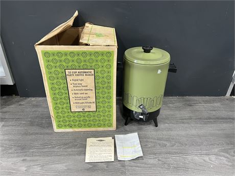 VINTAGE 1960 COFFEE MAKER W/ ORIGINAL BOX
