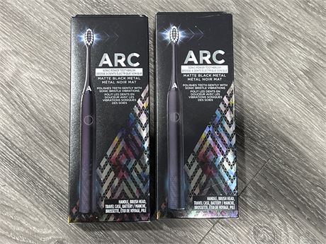 2 NEW ARC SONIC POWER TOOTHBRUSHES