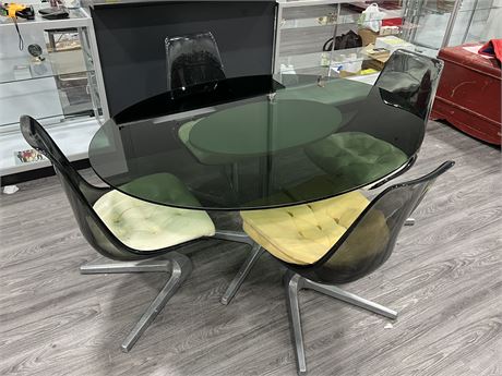 VINTAGE 1970s STYLE CRAFT METAL / GLASS TABLE W/ 4 SWIVEL CHAIRS