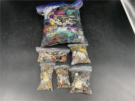 1 LARGE + 5 SMALL BAGS OF MISC JEWELRY