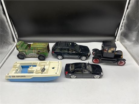 LOT OF DIECAST + VINTAGE FISHER PRICE BOAT & EARLY TIN TRACTOR TOY