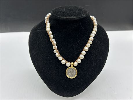 FRESH WATER PEARL NECKLACE W/PENDANT