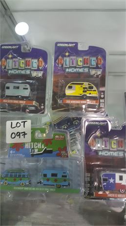 4 NEW GREENLIGHT HITCHED LIMITED EDITION COLLECTABLES