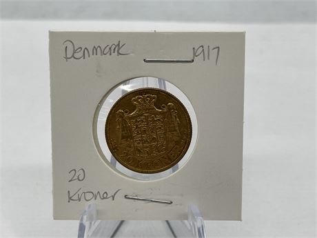 1917 DENMARK .900 GOLD 20 KRONER - 8.96 GRAMS