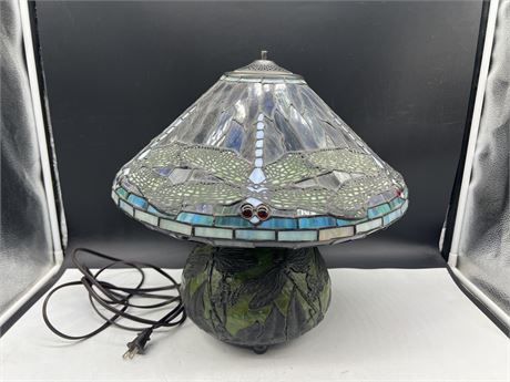 DRAGON FLY STAINED GLASS LAMP - 17” TALL (MISSING TOP KNOB)