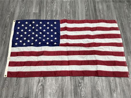 VINTAGE AMERICAN FLAG (3’x5’)