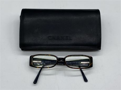 CHANEL GLASSES 3122 MADE IN ITALY W/ORIGINAL CASE