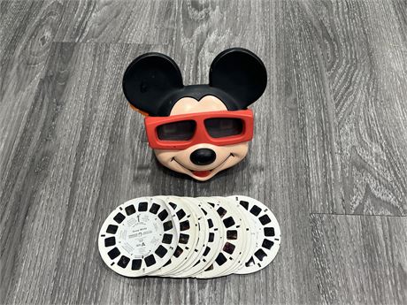 VINTAGE MICKEY MOUSE VIEW MASTER W/ REELS