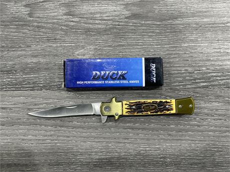 NEW DUCK BRAND FOLDING KNIFE - 4” BLADE