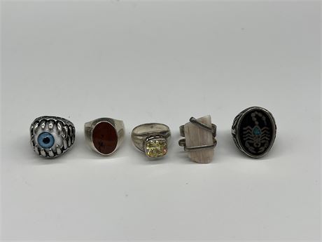 5 MISC RINGS - LARGEST IS SIZE 10