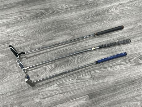 3 RIGHT HANDED GOLF PUTTERS