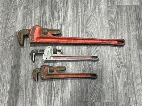 3 RIDGID PIPE WRENCHES - SPECS IN PHOTOS