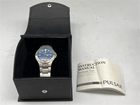 NEW PULSAR WATCH 100 METRE WATER RESISTANCE WITH BOX