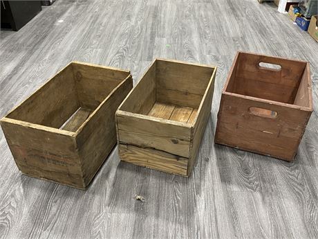 3 VINTAGE WOOD CRATES (Red one fits records)