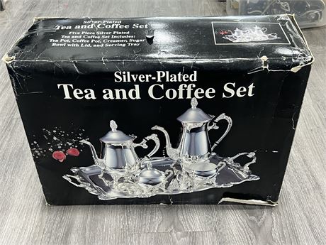 VINTAGE SILVER PLATED TEA & COFFEE SET - NEW IN BOX