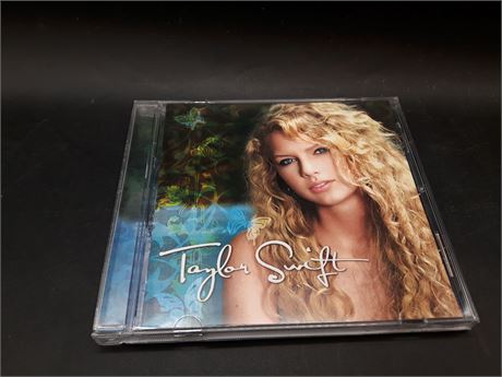 RARE - TAYLOR SWIFT - ENHANCED CONTENT MUSIC CD - (E) EXCELLENT CONDITION