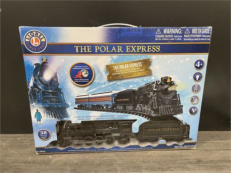 POLAR EXPRESS ELECTRIC TRAIN SET, WORKS, USED ONCE, GREAT CONDITION