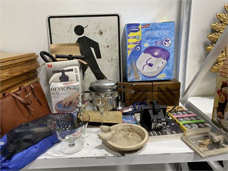 LARGE LOT OF MISC GOODS
