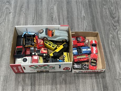 2 SMALL BOXES OF VINTAGE CARS / TRUCKS - SOME VERY OLD