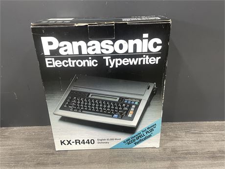 NEW OLD STOCK RX- R440 ELECTRONIC TYPEWRITER