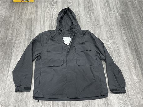 (NEW WITH TAGS) H&M JACKET SIZE L