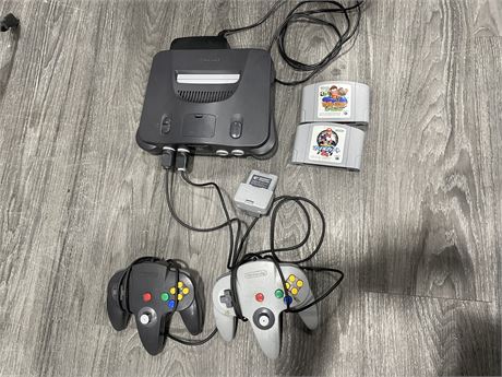 JAPANESE N64 WITH 2 CONTROLLERS & 2 GAMES (UNTESTED)