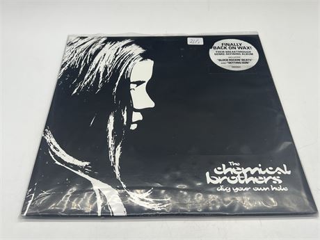 THE CHEMICAL BROTHERS - DIG YOUR OWN HOLE 2LP - NEAR MINT (NM)