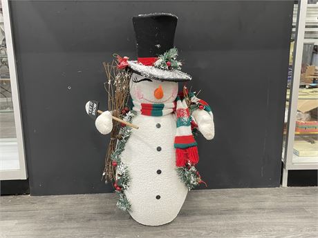PLUSH HOLIDAY WEIGHTED SNOWMAN (31”)