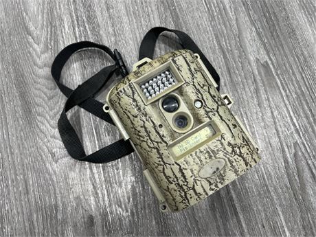 MOULTRIE PRODUCTS GAME CAMERA