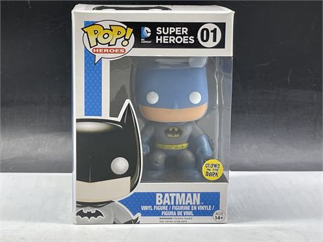 DC SUPER HEROES BATMAN FUNKO POP GLOWS IN THE DARK